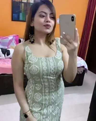 Call Girl in East Nimar